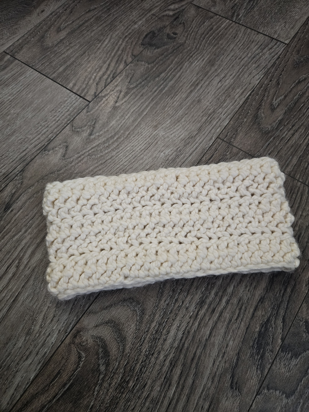 Handmade Cream Crochet Cowl